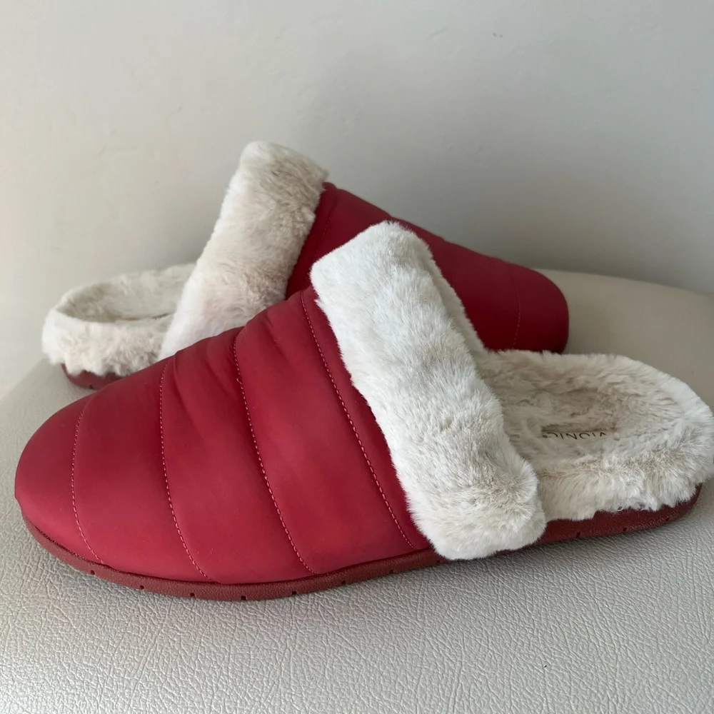 Vionic Josephine Faux Fur Quilted Dusty Cedar Red Puffer Slippers Size 10 - Picture 5 of 11
